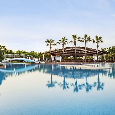 Lara Barut Collection-ultra