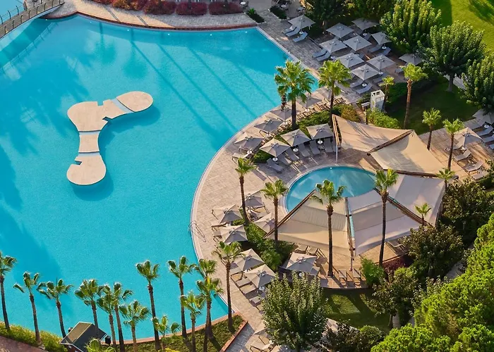 Lara Barut Collection-ultra