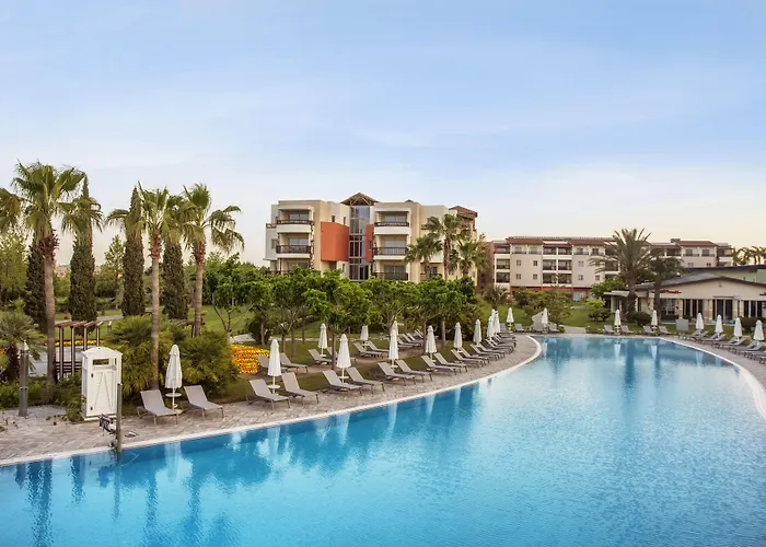 Lara Barut Collection-ultra