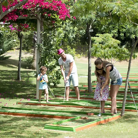 Lara Barut Collection Antalya