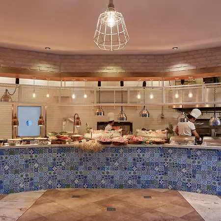 Lara Barut Collection Antalya