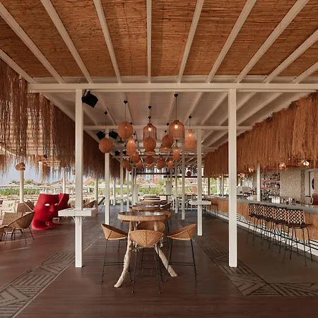 Lara Barut Collection 5*